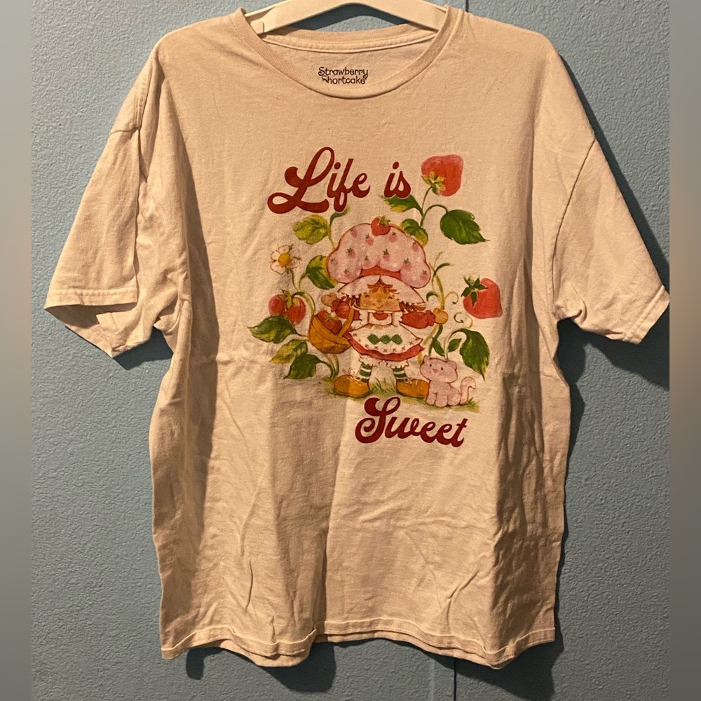 Strawberry Shortcake | Large Shirt
